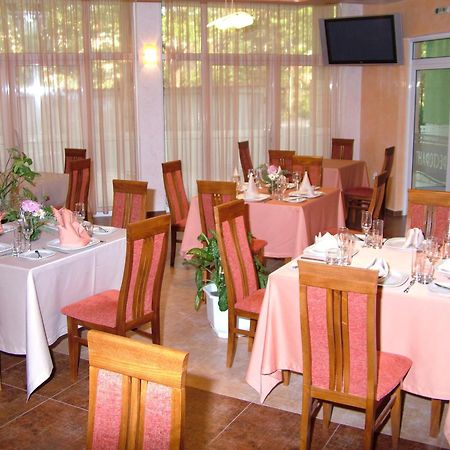 Family Hotel Gabrovo Kültér fotó